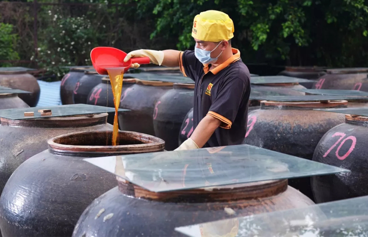 Gunaggu traditional soy sauce